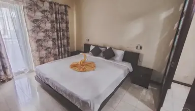 Grand Bay Suites
