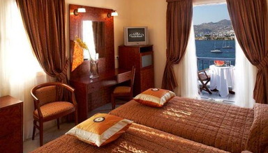 Grand Beach (Mykonos)