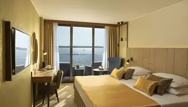 Grand Bernardin