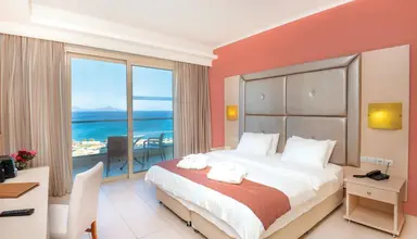 Grand Blue Beach