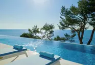 Grand Brioni A Radisson Collection