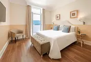 Grand Bristol