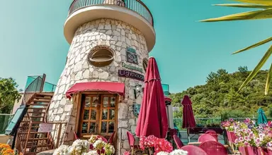 Grand Cettia