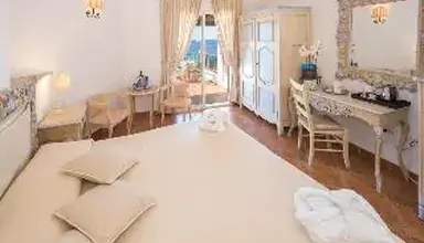 Grand Colonna Capo Testa