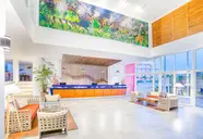 Grand Decameron Cornwall Beach