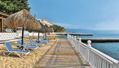 Grand Decameron Montego Beach