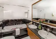 Grand Excelsior Bur Dubai