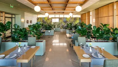 Grand Holiday Resort