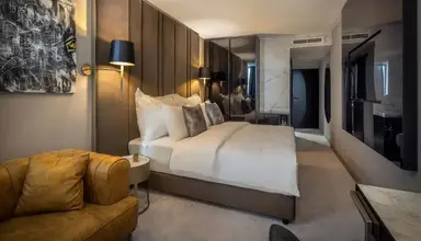 Grand Hotel Adriatic I