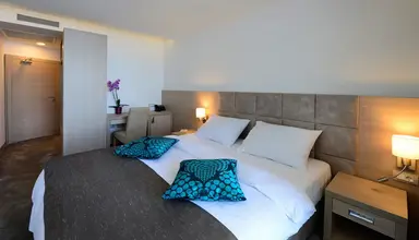Grand Hotel Adriatic II