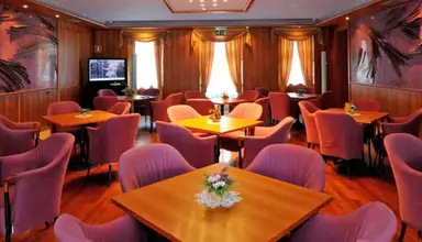 Grand Hotel Astoria 
