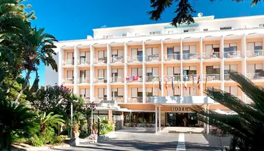 Grand Hotel Moon Valley