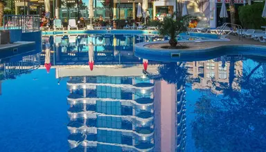 Grand Hotel