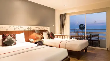 Grand Jomtien Palace