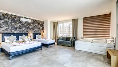Grand Kolibri Prestige & Spa