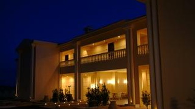 Grand Mabely