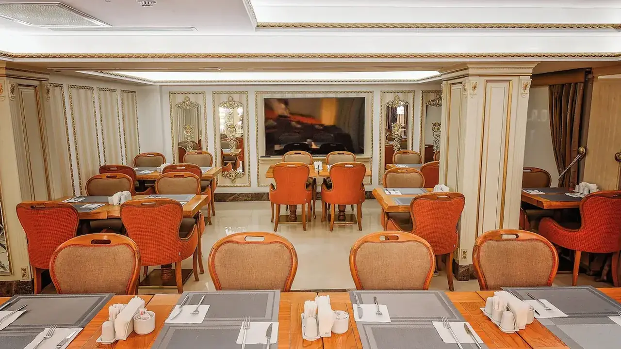 Grand Marcello