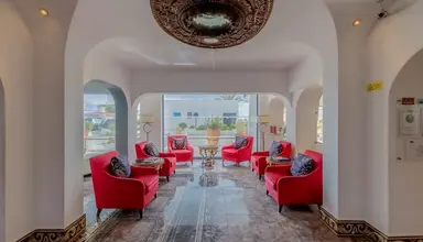 Grand Muthu Oura View Beach Club