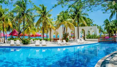 Grand Oasis Palm