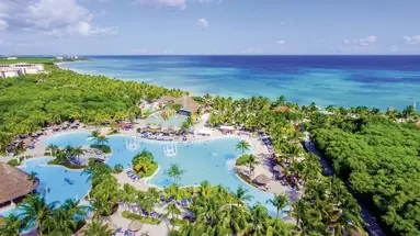 Grand Palladium Colonial Resort & Spa