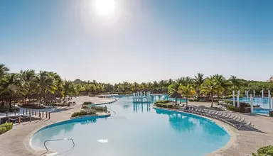 Grand Palladium Colonial Resort & Spa