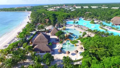 Grand Palladium Colonial Resort & Spa