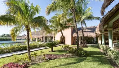 Grand Palladium Colonial Resort & Spa