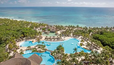 Grand Palladium Colonial Resort & Spa