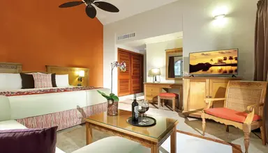Grand Palladium Colonial Resort & Spa