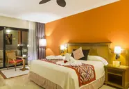 Grand Palladium Colonial Resort & Spa