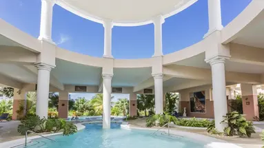 Grand Palladium Lady Hamilton