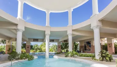 Grand Palladium Lady Hamilton