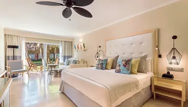 Grand Palladium Palace Resort Spa & Casino