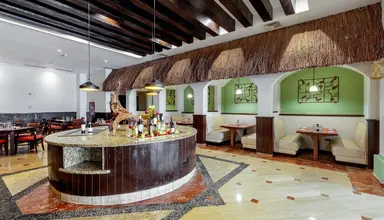 Grand Palladium Riviera
