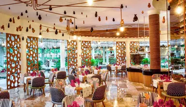 Grand Palladium Riviera