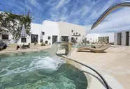 Grand Palladium White Island