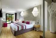 Grand Palladium White Island