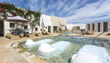 Grand Palladium White Island
