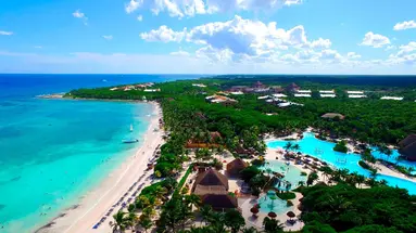 Grand Palladium White Sand Resort