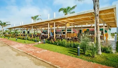Grand Park Lara