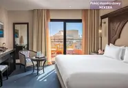 Grand Plaza