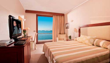 Grand Resort Lagonissi (Lagonissi)