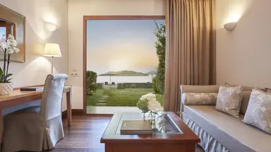 Grand Resort Lagonissi
