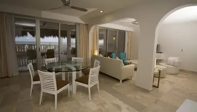 Grand Riviera Princess