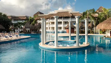 Grand Riviera Princess
