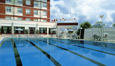 Grand Riviera
