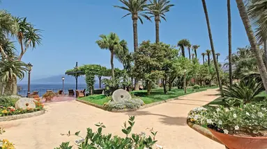Grand Royal (Sorrento)