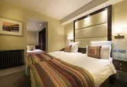 Grand Royale Hyde Park
