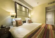 Grand Royale Hyde Park