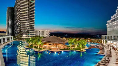 Grand Sapphire Resort